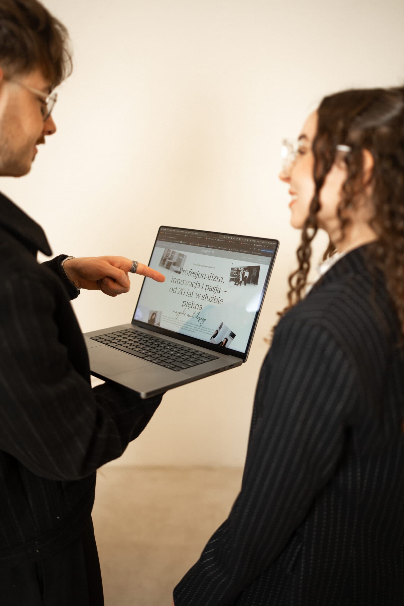 INSPLY — realizacja